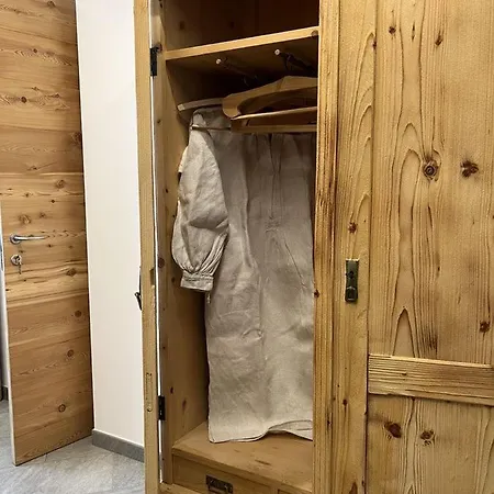 Suite203 דירה Noac